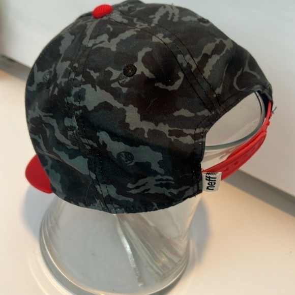 Neff Snap Back Hat - Picture 4 of 5